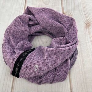Lululemon Ivivva Village Chill Snap Infinity Scarf Blurred Pink Herringbone OS